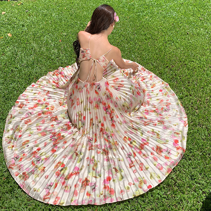 Elegant Floral Halter Neck Pleated Chiffon Maxi Dress