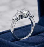 Three-Stone Moissanite Ring in 925 Sterling Silver – Sparkling Engagement & Anniversary Ring